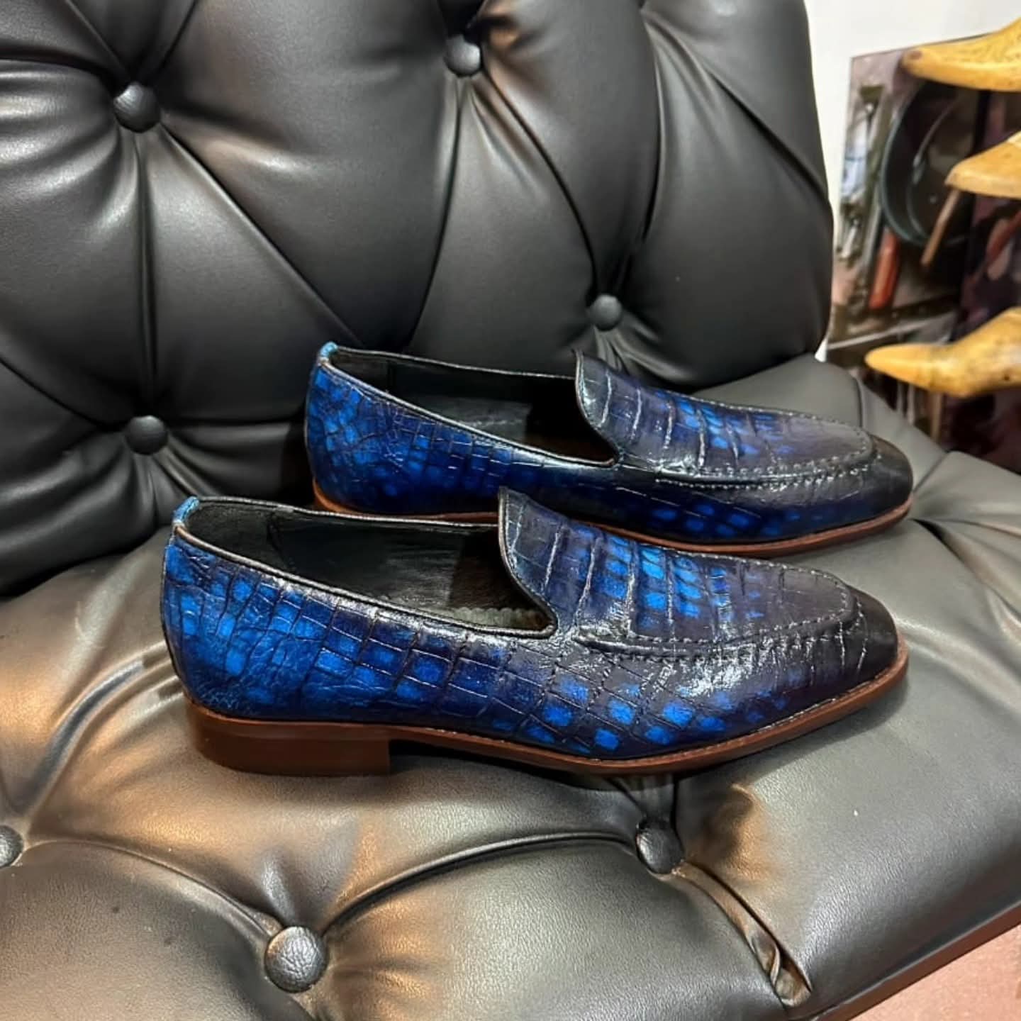 VIDAL — Mocassin Croco Bleu Électrique